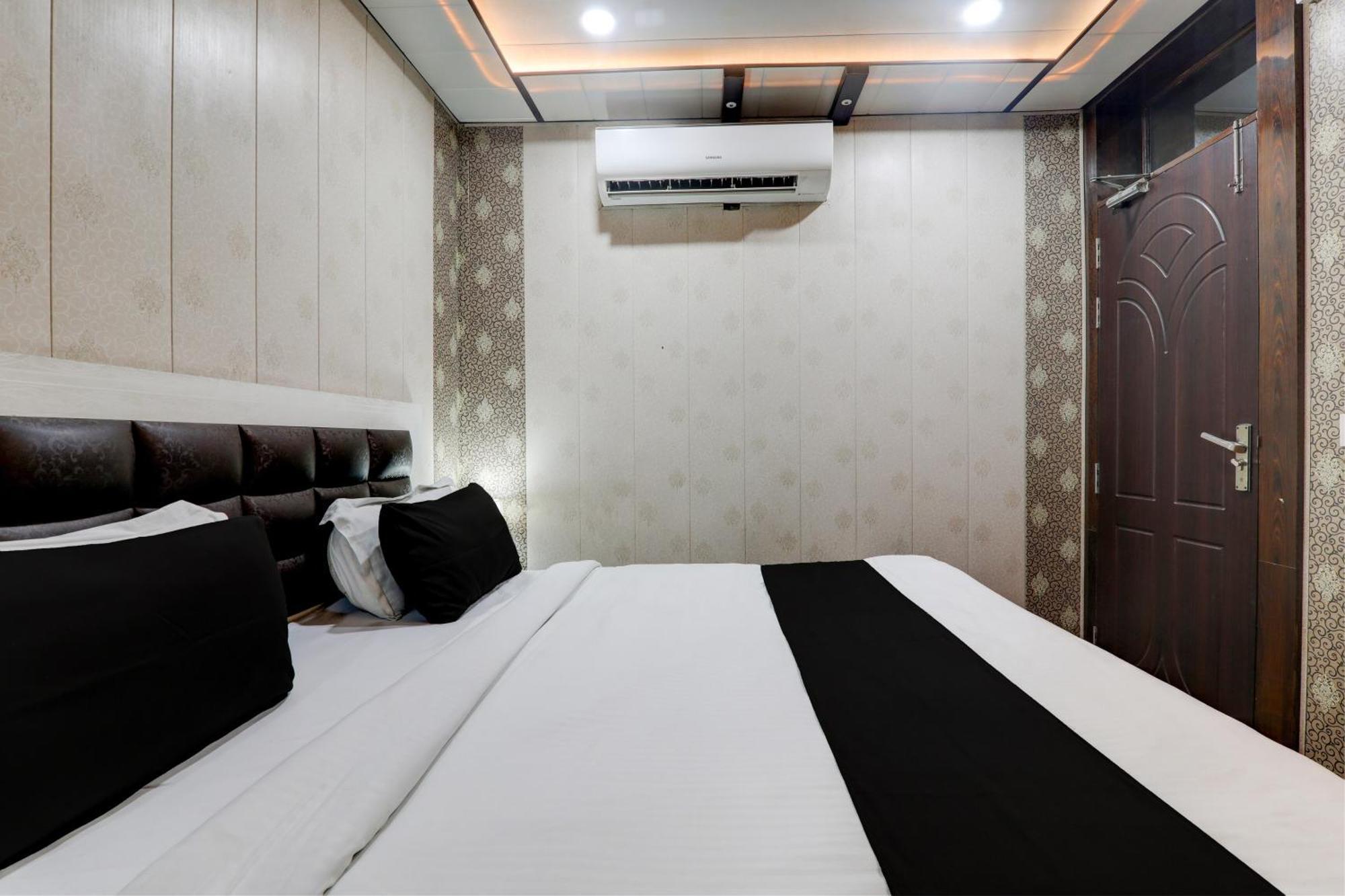 Hotel O Ss Palace Inn Lucknow Zewnętrze zdjęcie